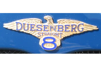 Logo — Duesenberg